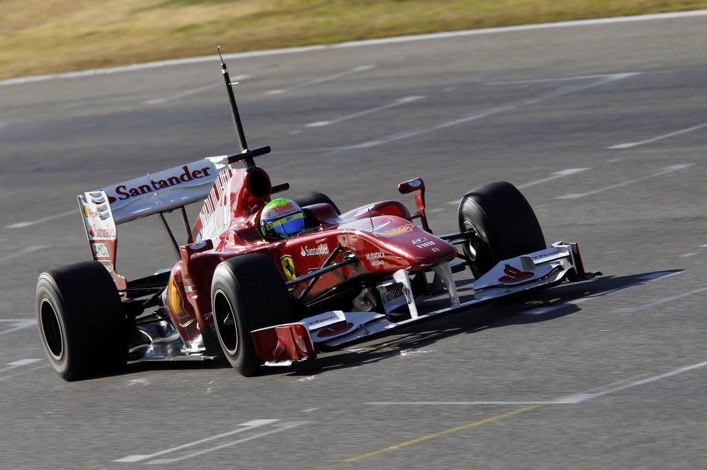 Test Valencia primi km, 2010 Formula One Testing
Valencia, Spain. 1st February 2010.
Felipe Massa, Ferrari F10. Action.   
World Copyright: Steven Tee/LAT Photographic 
ref: Digital Image _A8C1189